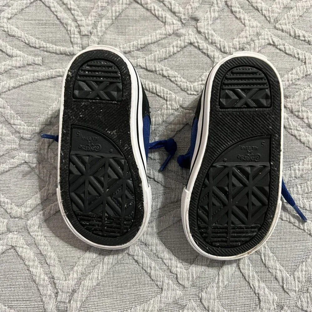 Converse Sz 5 Black & Blue Street Slip No Lace Sneakers